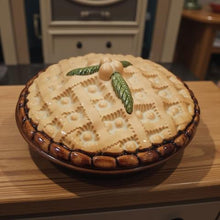 Load image into Gallery viewer, Vintage Ceramic Pie Keeper