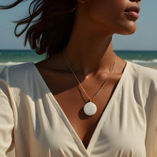 Load image into Gallery viewer, Cat Eye Shell Pendant