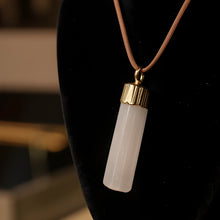 Load image into Gallery viewer, Crystal pendants on cord