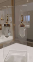 Load image into Gallery viewer, rough quartz drop earrings