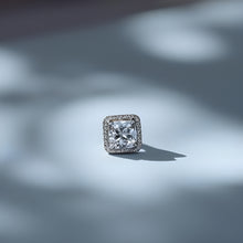 Load image into Gallery viewer, Quartz Square Earrings
