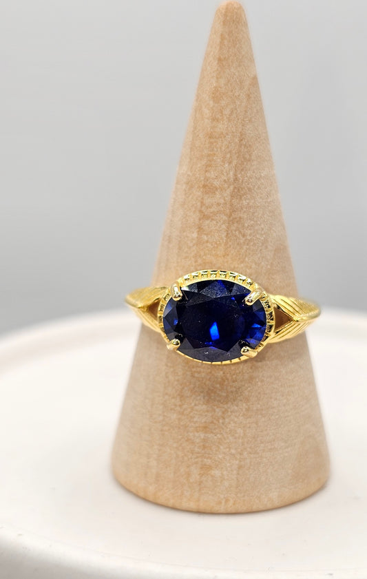 Sapphire Gold Art Deco Ring